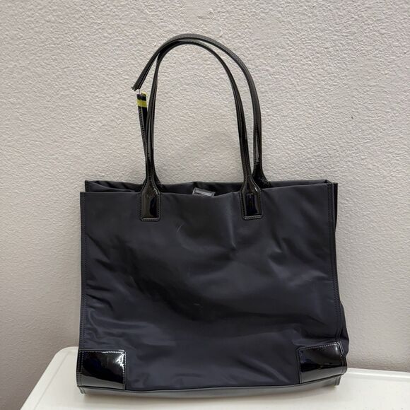 TORY BURCH Large Black Logo Tote Bag w/Patent Leather Trim *flaw - Picture 2 of 5